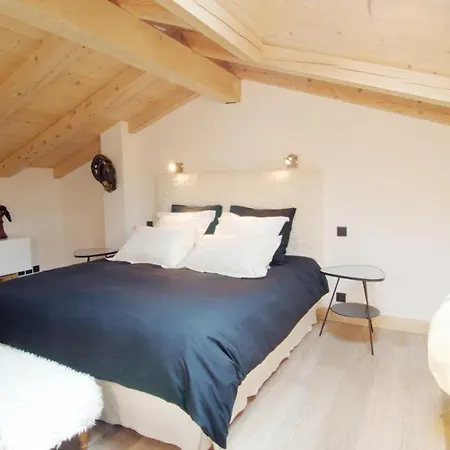 Bold Chalet With View *